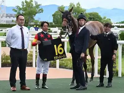 セキトバイースト覚醒の秘密！重賞初制覇へ導いた新戦略とは？