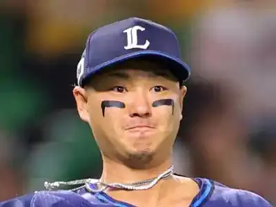 なぜ3度も？ 佐藤龍世、中日へ電撃金銭トレードの衝撃真相！