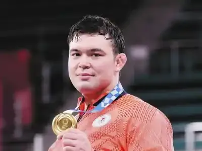 ウルフアロン選手の知られざる5つの真実！㊙️身長・体重から衝撃のルーツ、家族愛まで徹底解剖