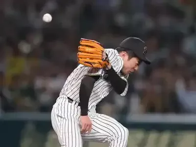 石井大智、緊急事態と躍進の舞台裏：阪神タイガースの頼れる右腕の「今」