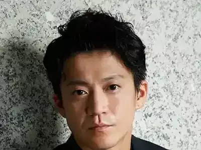 「いけおじ」話題！俳優・小栗旬の今、何がスゴい？👨‍👩‍👧‍👦✨
